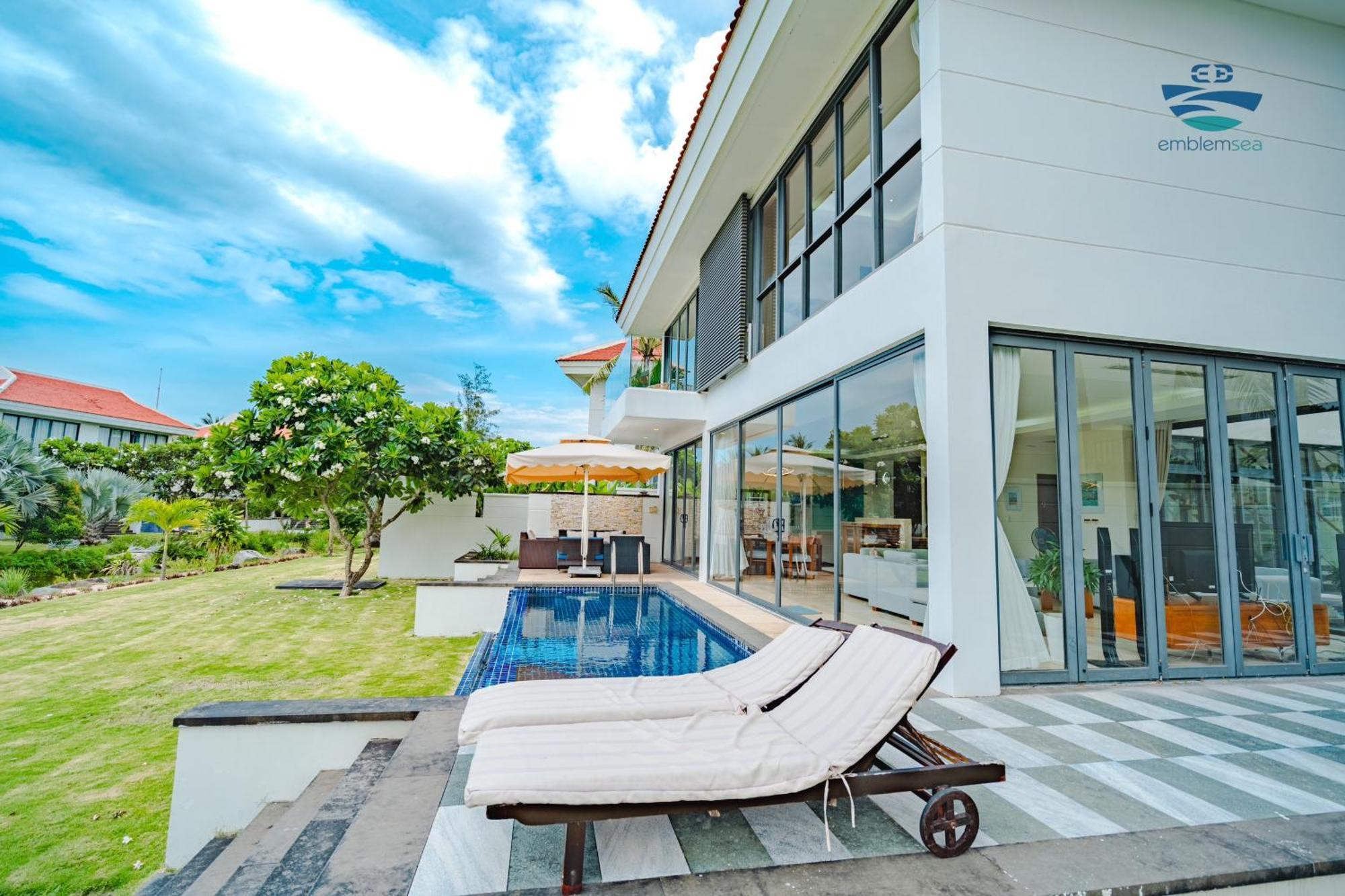 Emblem Sea 4 Bedroom Villas Da Nang Dış mekan fotoğraf